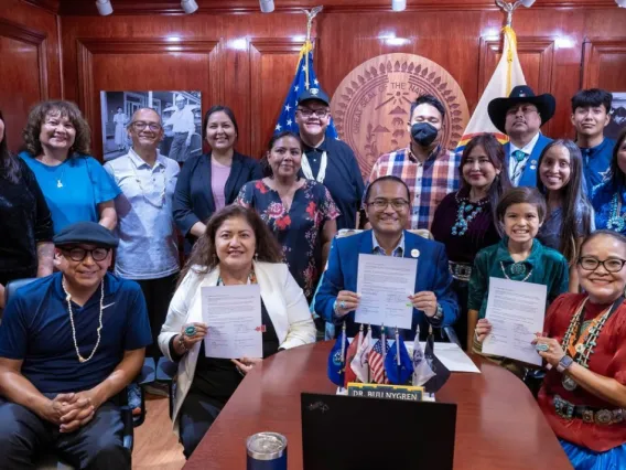 UA / Navajo Nation MOU signing